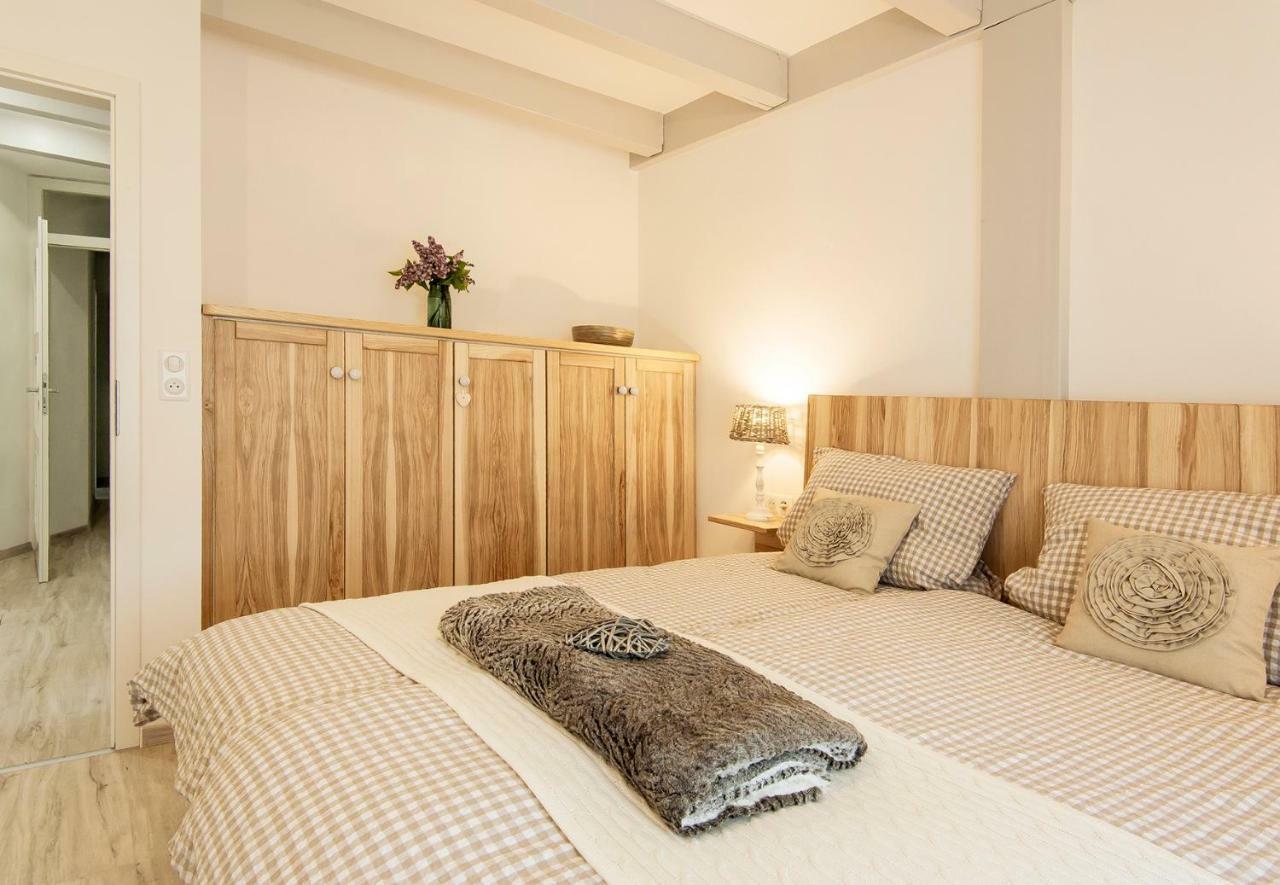 La Maison Au Vert Melincourt Экстерьер фото