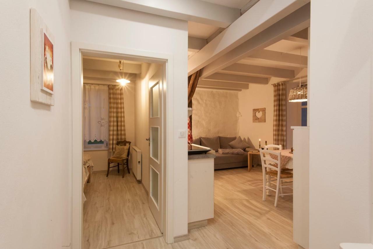 La Maison Au Vert Melincourt Экстерьер фото